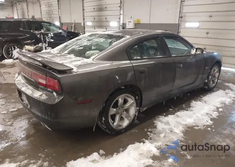 2013 Dodge Charger R/T из США, поврежденный, VIN 2C3CDXCT1DH715780